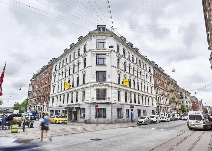 호텔 Four Points Flex By Sheraton 3*