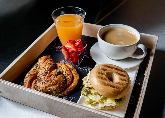 호텔 Four Points Flex By Sheraton 3*